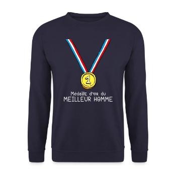 T-shirt Médaille d'or du meilleur homme - Sweat-shirt Unisexe - marine - Devant - Alina (178cm) & Michal (187cm)