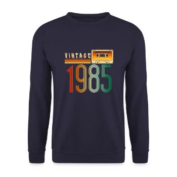 Année 1985 Old School Cassette Musique Rétro - Sweat-shirt Unisexe - marine - Devant - Alina (178cm) & Michal (187cm)
