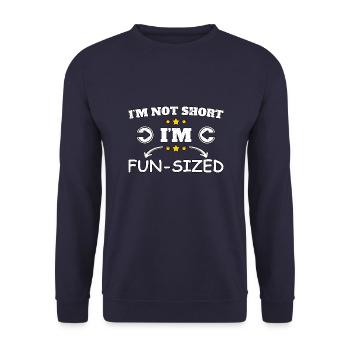 I'm not short, I’m fun size - Unisex Pullover - Navy - Vorne - Alina (178cm) & Michal (187cm)