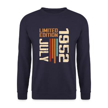 Juli 1952 Geburtstagsgeschenk 1952 Juli 1952 - Unisex Pullover - Navy - Vorne - Alina (178cm) & Michal (187cm)