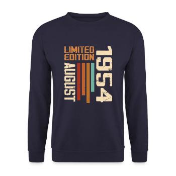 August 1954 Geburtstagsgeschenk August 1954 August - Unisex Pullover - Navy - Vorne - Alina (178cm) & Michal (187cm)