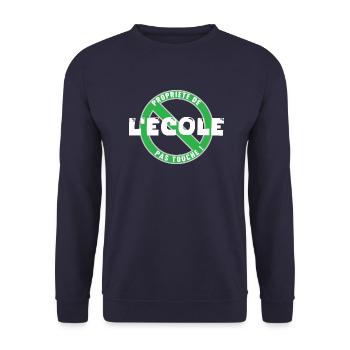 Schulgrundstück, weiß - Unisex Pullover - Navy - Vorne - Alina (178cm) & Michal (187cm)