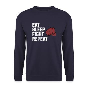Manger, dormir, se battre, répéter : la vie d’un guerrier - Sweat-shirt Unisexe - marine - Devant - Alina (178cm) & Michal (187cm)