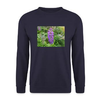 wilde mehrjährige Lupine auch Sonnenuhrlupine - Unisex Pullover - Navy - Vorne - Alina (178cm) & Michal (187cm)