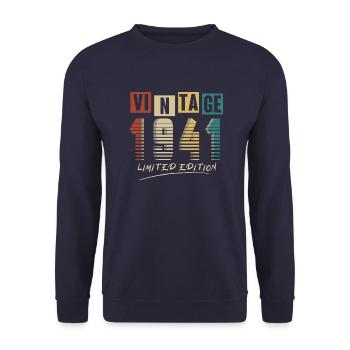 1941 Vintage 1941 born in 19484 years. Year - Unisex Sweatshirt - navy - Front - Alina (178cm) & Michal (187cm)