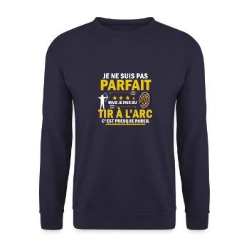 je ne suis pas parfait mais je fait du tir à l'arc - Sweat-shirt Unisexe - marine - Devant - Alina (178cm) & Michal (187cm)