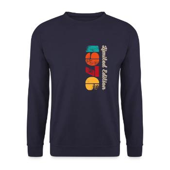 Vintage 1976 - Unisex Pullover - Navy - Vorne - Alina (178cm) & Michal (187cm)