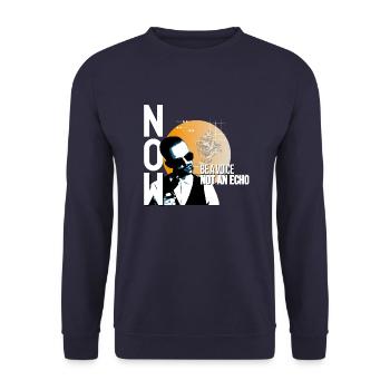 Be a voice not an echo - Unisex Sweatshirt - navy - Front - Alina (178cm) & Michal (187cm)