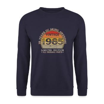 Né en 1985 - Vintage 1985 Anniversaire Rétro - Sweat-shirt Unisexe - marine - Devant - Alina (178cm) & Michal (187cm)