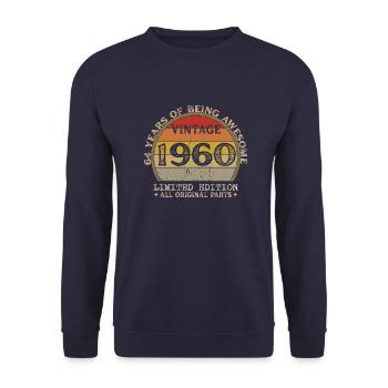 Jahrgang 1960 - Jahrgang 1960 Retro Geburtstag - Unisex Pullover - Navy - Vorne - Alina (178cm) & Michal (187cm)