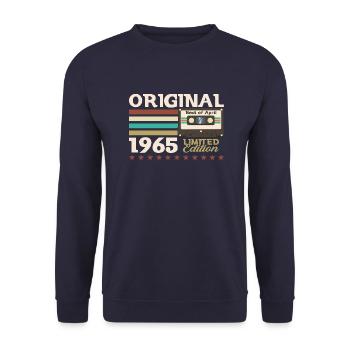 60th Birthday Cassette April Vintage 1965 - Unisex Sweatshirt - navy - Front - Alina (178cm) & Michal (187cm)