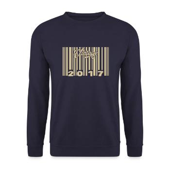 Jahrgang 2017 Barcode 2017: Jahr 2025. - Unisex Pullover - Navy - Vorne - Alina (178cm) & Michal (187cm)