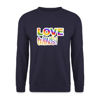 LOVE WINS PRIDE LGBTQ+ - Unisex Pullover - Navy - Vorne - Alina (178cm) & Michal (187cm)