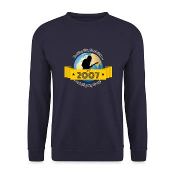 18. Geburtstag Rocking this planet since 04/2007 - Unisex Pullover - Navy - Vorne - Alina (178cm) & Michal (187cm)