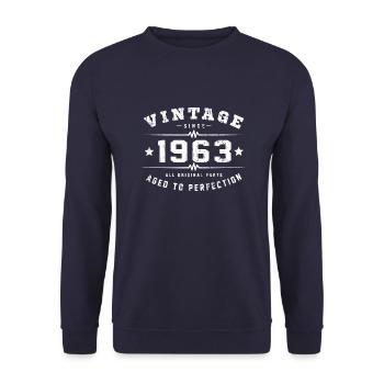 Vintage 1963 Birthday - Sweat-shirt Unisexe - marine - Devant - Alina (178cm) & Michal (187cm)