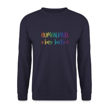 Human Kind - be both - Unisex Pullover - Navy - Vorne - Alina (178cm) & Michal (187cm)