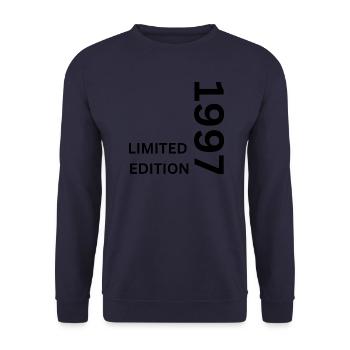 26th Birthday Man Woman 26 Years 1997 Geschenkidee - Unisex Pullover - Navy - Vorne - Alina (178cm) & Michal (187cm)