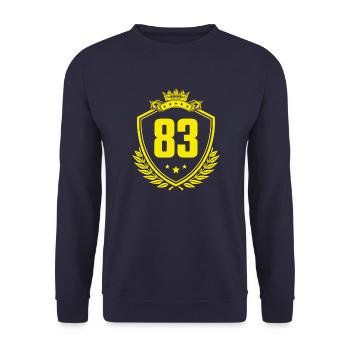83 Zahl Wappen - Unisex Pullover - Navy - Vorne - Alina (178cm) & Michal (187cm)