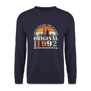 1992: Vintage Legend for the 32nd Anniversary - Unisex Sweatshirt - navy - Front - Alina (178cm) & Michal (187cm)