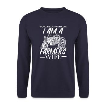 I Am A Farmer's Wife - Unisex Sweatshirt - navy - Front - Alina (178cm) & Michal (187cm)