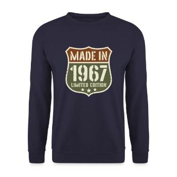 1967 Born Birthday Year of birth 1967 Gift - Unisex Sweatshirt - navy - Front - Alina (178cm) & Michal (187cm)