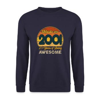 Jahrgang 2001 - Jahrgang 2001 Retro Geburtstag - Unisex Pullover - Navy - Vorne - Alina (178cm) & Michal (187cm)