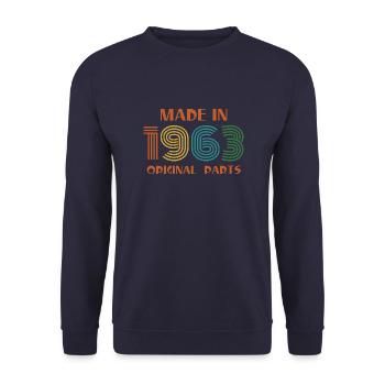 Made 1963 Geburtstag Retro - Unisex Pullover - Navy - Vorne - Alina (178cm) & Michal (187cm)