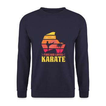 Dieses Kind liebt Karate - Unisex Pullover - Navy - Vorne - Alina (178cm) & Michal (187cm)