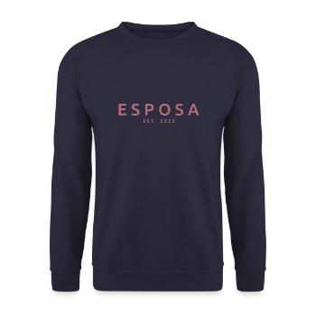 Esposa Est. 2023 Ehefrau wird Braut Paar Hochzeit - Unisex Pullover - Navy - Vorne - Alina (178cm) & Michal (187cm)