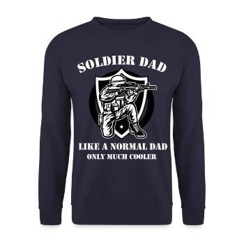 Soldier Dad - Unisex Pullover - Navy - Vorne - Alina (178cm) & Michal (187cm)