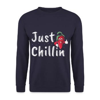Just Chillin Funny Chili Pepper Spicy Food Lover - Unisex Pullover - Navy - Vorne - Alina (178cm) & Michal (187cm)