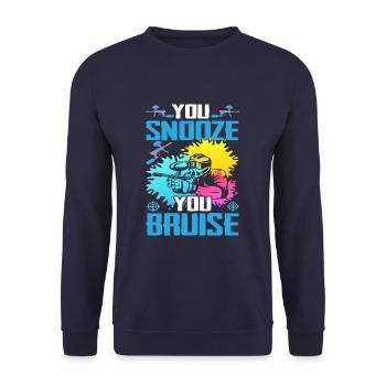 You Snooze You Bruise Funny Paintball - Unisex Pullover - Navy - Vorne - Alina (178cm) & Michal (187cm)