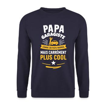 Papa garagiste – plus cool qu’un papa normal - Sweat-shirt Unisexe - marine - Devant - Alina (178cm) & Michal (187cm)