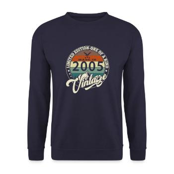 Jahrgang 2005 Das Beste aus 2005 - 20 Jahre Jubiläum - Unisex Pullover - Navy - Vorne - Alina (178cm) & Michal (187cm)