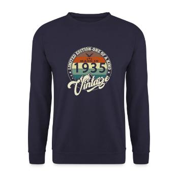 Vintage 1935 Best of 1935 - 90 Year Anniversary - Unisex Sweatshirt - navy - Front - Alina (178cm) & Michal (187cm)