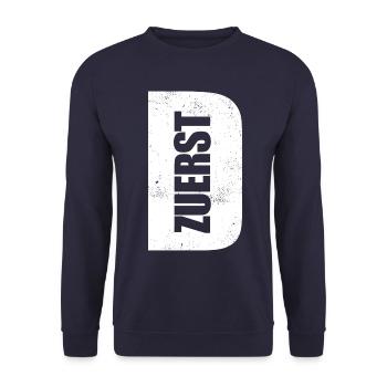 D zuerst - Deutschland zuerst - Unisex Pullover - Navy - Vorne - Alina (178cm) & Michal (187cm)