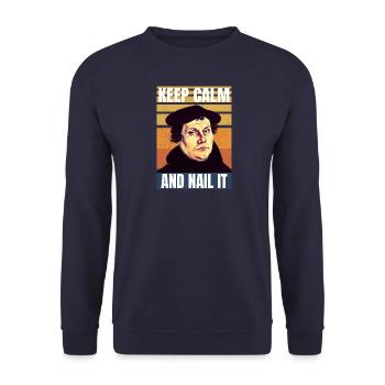Martin Luther - Keep Calm And Nail It - Sweat-shirt Unisexe - marine - Devant - Alina (178cm) & Michal (187cm)