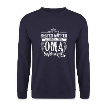 Zu Oma befördert Shirt - Unisex Pullover - Navy - Vorne - Alina (178cm) & Michal (187cm)