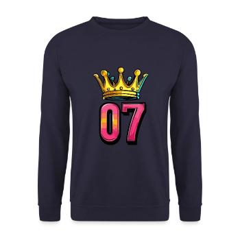 Maillot à 7 chiffres Couronne - Sweat-shirt Unisexe - marine - Devant - Alina (178cm) & Michal (187cm)