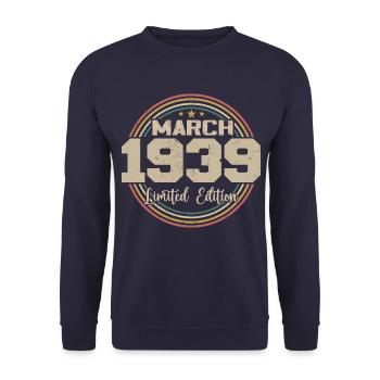 Awesome seit März 1939 Geburtstag 1939 Geschenk - Unisex Pullover - Navy - Vorne - Alina (178cm) & Michal (187cm)