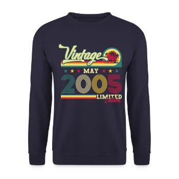 Original June 2005 Vintage 2005 19th Birthday 05 - Unisex Sweatshirt - navy - Front - Alina (178cm) & Michal (187cm)