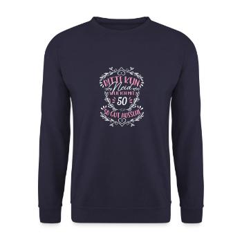 Kein Neid weil ich mit 50 so gut aussehe - Unisex Pullover - Navy - Vorne - Alina (178cm) & Michal (187cm)