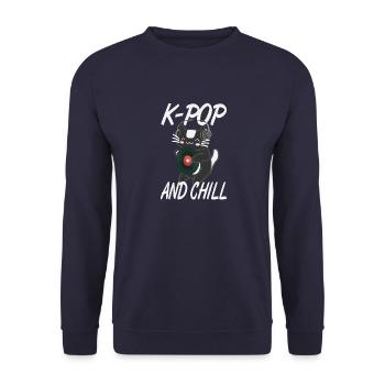 K Pop and Chill Kawaii Katze Otaku Anime Südkorea - Unisex Pullover - Navy - Vorne - Alina (178cm) & Michal (187cm)