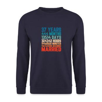 37 Jahre verheiratet Hochzeit Ehe Spruch Geschenk - Unisex Pullover - Navy - Vorne - Alina (178cm) & Michal (187cm)