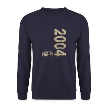 18. Geburtstag Geschenk achtzehn 2004 - Unisex Pullover - Navy - Vorne - Alina (178cm) & Michal (187cm)