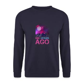 Cadeau Vaporwave de 40 ans - Sweat-shirt Unisexe - marine - Devant - Alina (178cm) & Michal (187cm)
