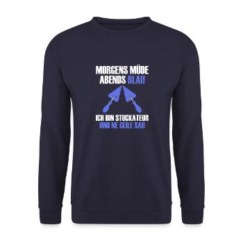 Morgens müde abends blau ich bin stuckateur - Unisex Pullover - Navy - Vorne - Alina (178cm) & Michal (187cm)