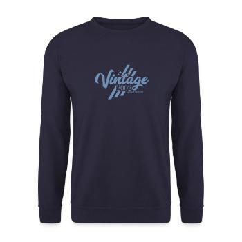 Geschenke zum Geburtstag Geburtsjahr 2002 - Unisex Pullover - Navy - Vorne - Alina (178cm) & Michal (187cm)
