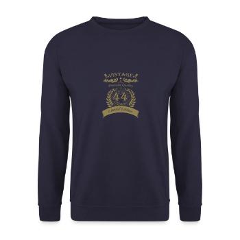 Cadeaux 44e anniversaire Vintage Brother - Sweat-shirt Unisexe - marine - Devant - Alina (178cm) & Michal (187cm)