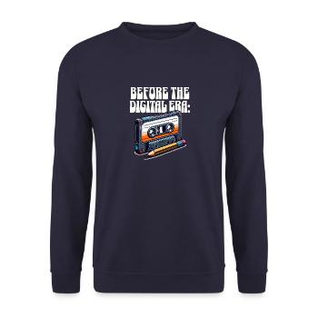 Vor dem digitalen Zeitalter - Unisex Pullover - Navy - Vorne - Alina (178cm) & Michal (187cm)